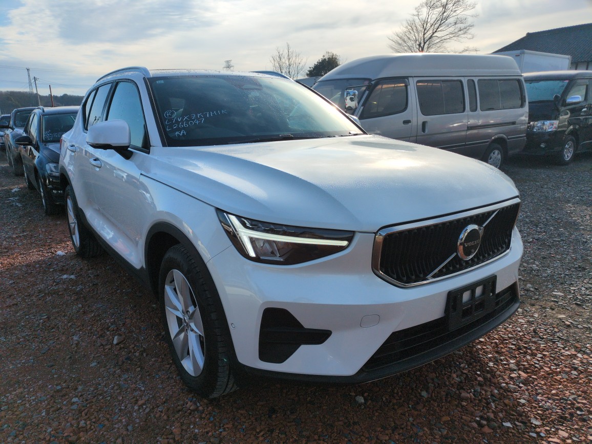 Volvo XC40 2023