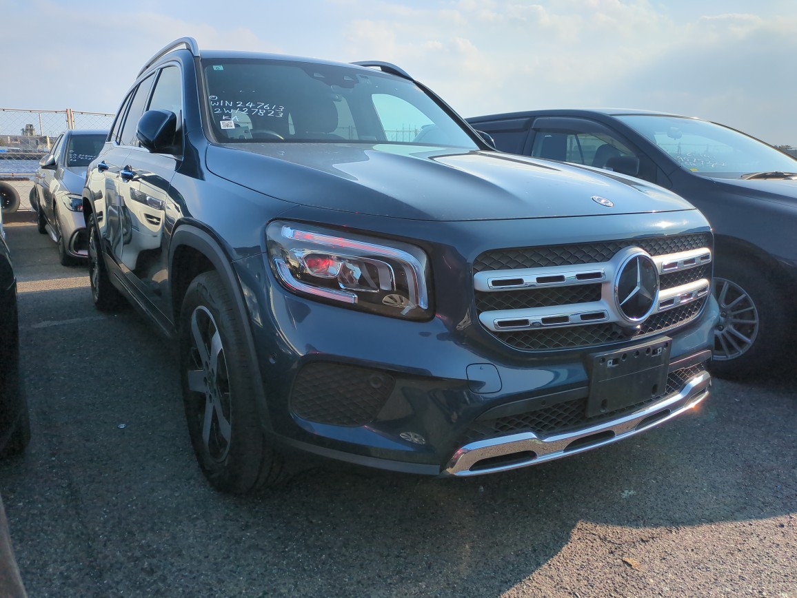 Mercedes Benz GLB-Class 2021