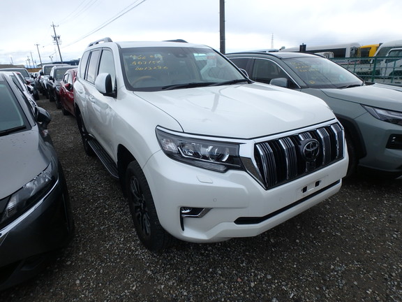 Toyota Land Cruiser Prado 2023