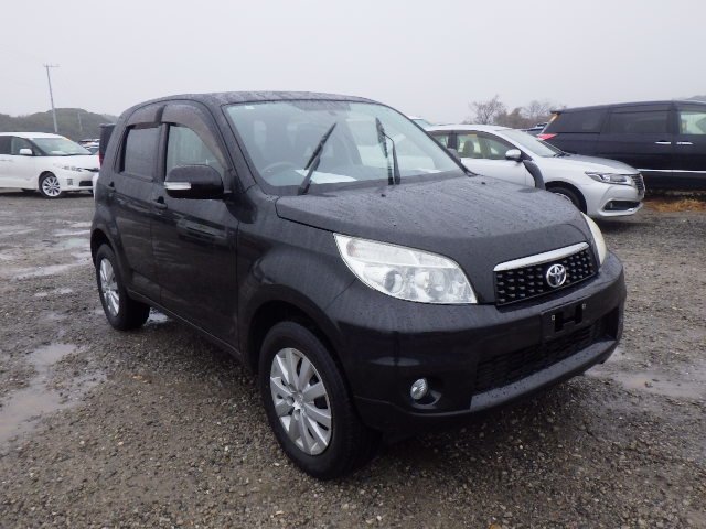 Toyota Rush 2010