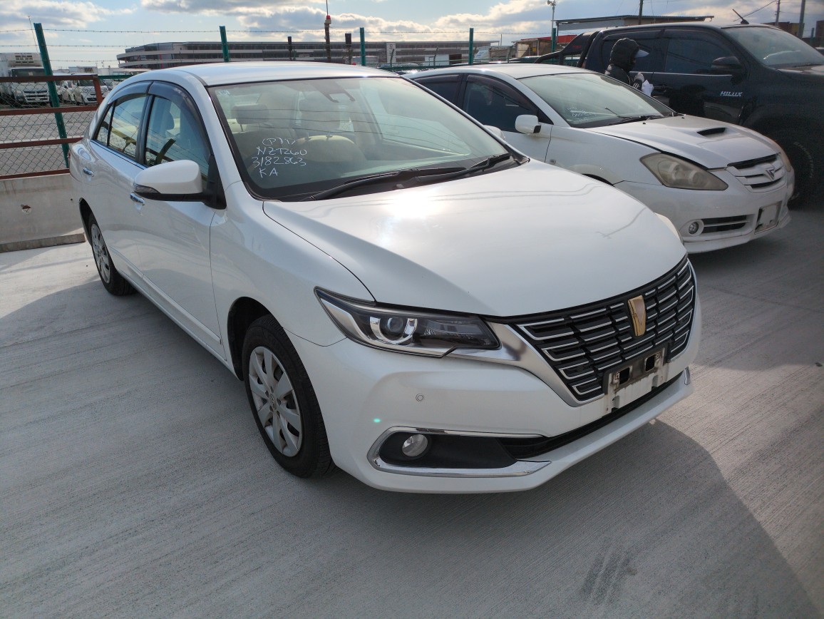 Toyota Premio 2016