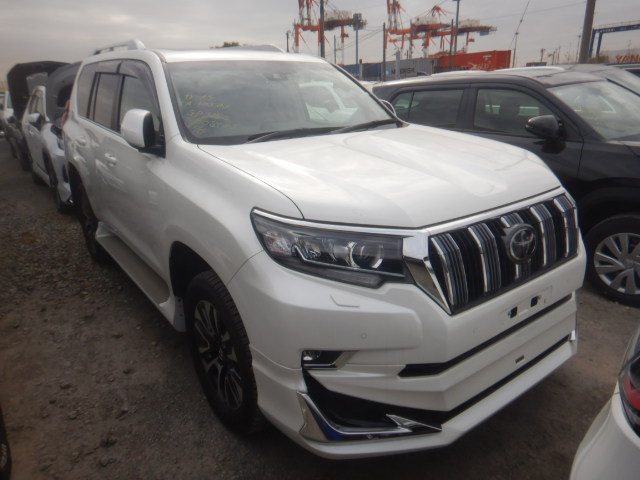 Toyota Land Cruiser Prado 2023