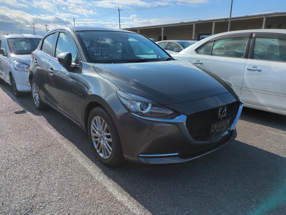 Mazda Mazda2 2022