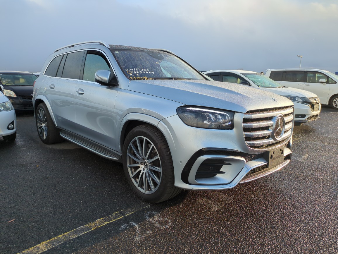 Mercedes Benz GLS-class 2024