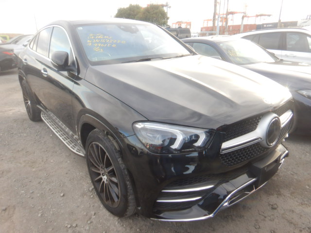 Mercedes Benz GLE-Class 2021