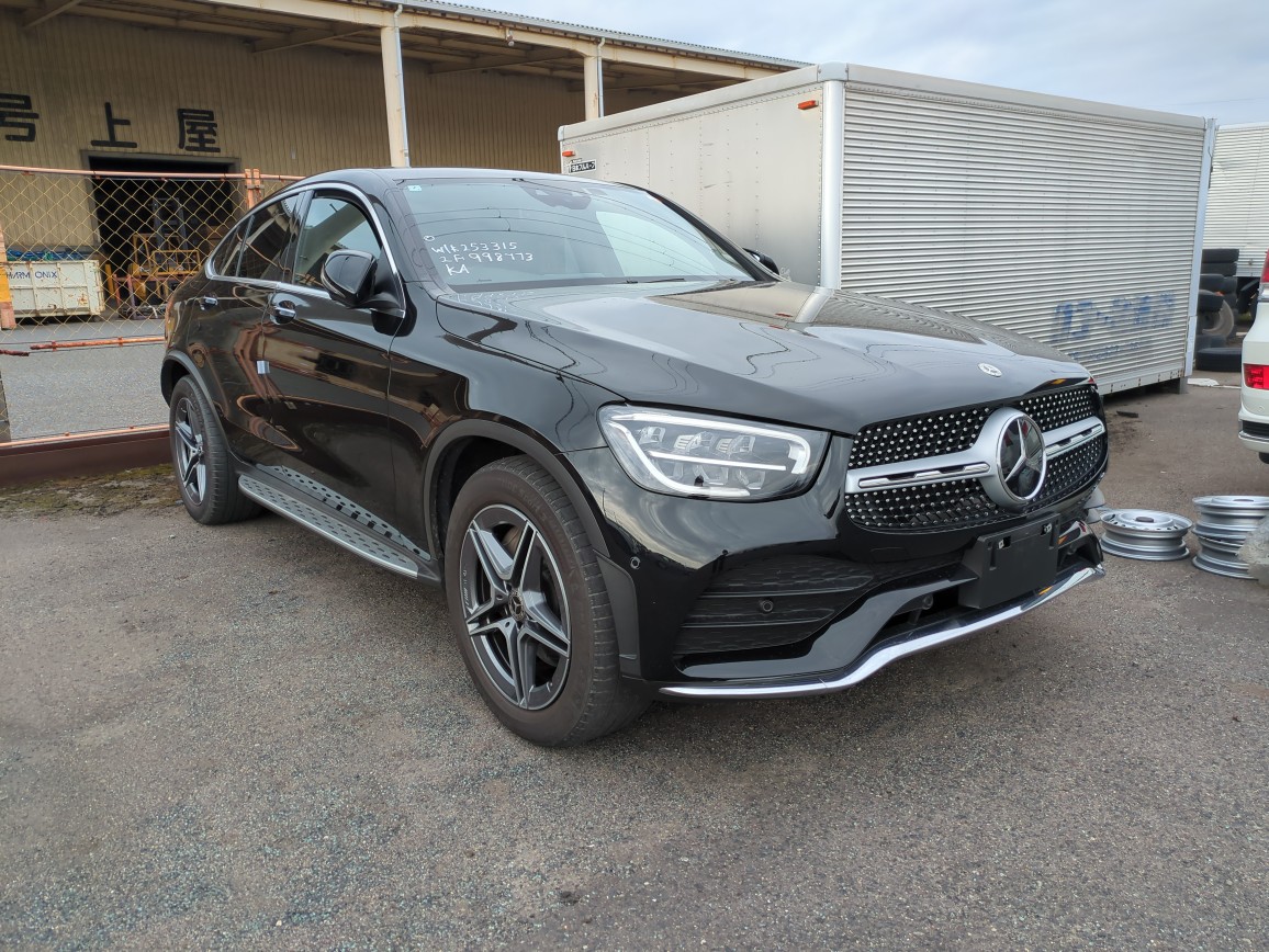 Mercedes Benz GLC-class 2022