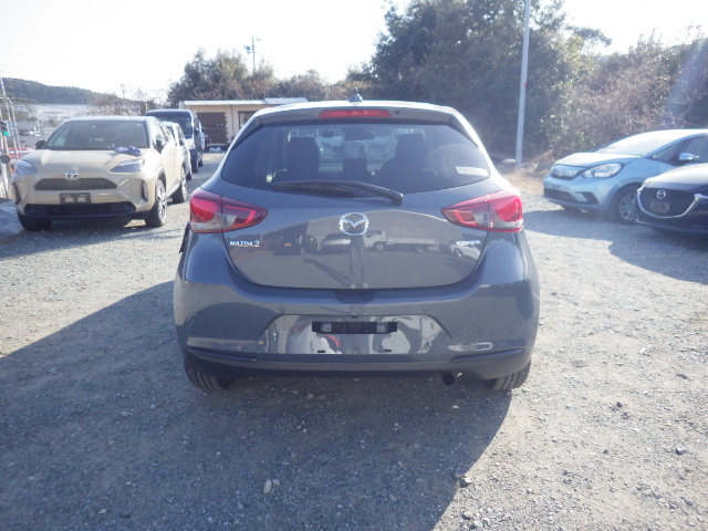Mazda Mazda2 2022