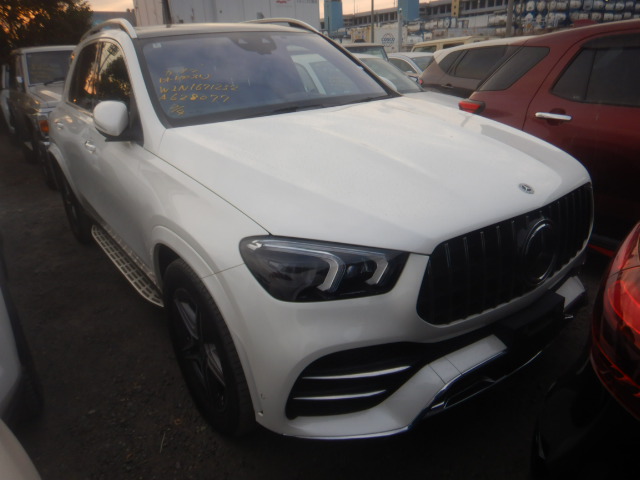 Mercedes Benz GLE-Class 2022