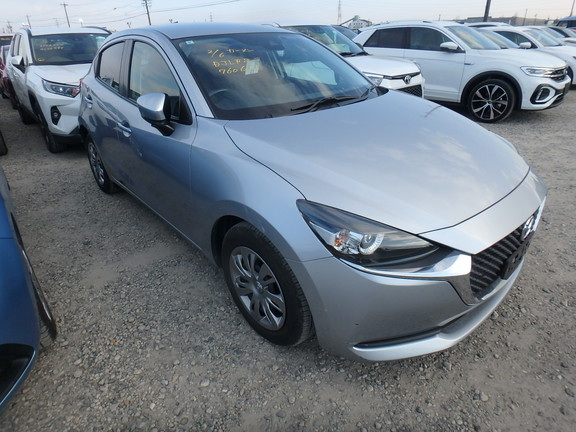 Mazda Mazda2 2022