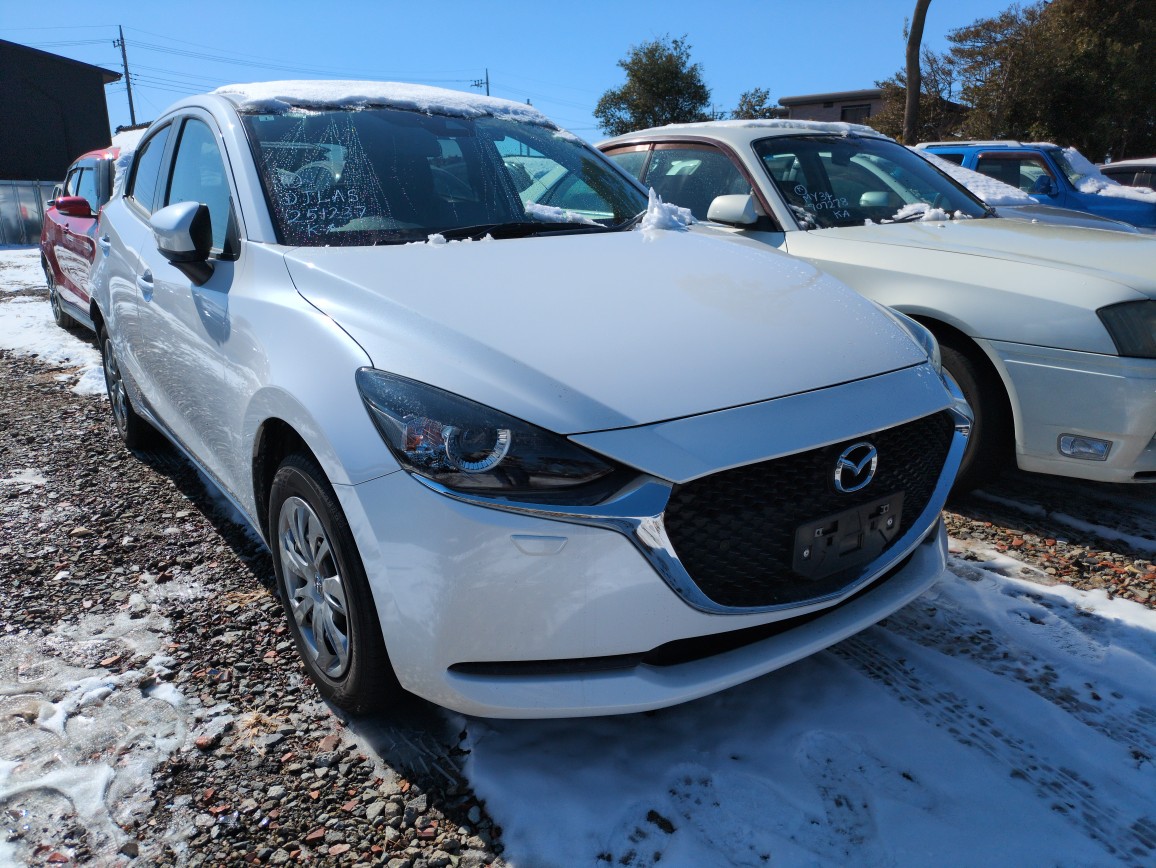 Mazda Mazda2 2022