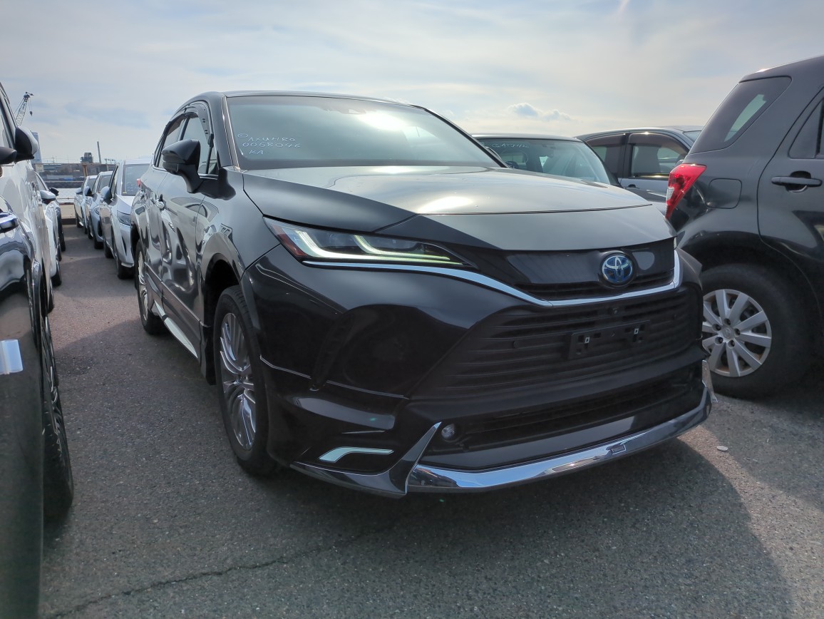 Toyota Harrier Hybrid 2023