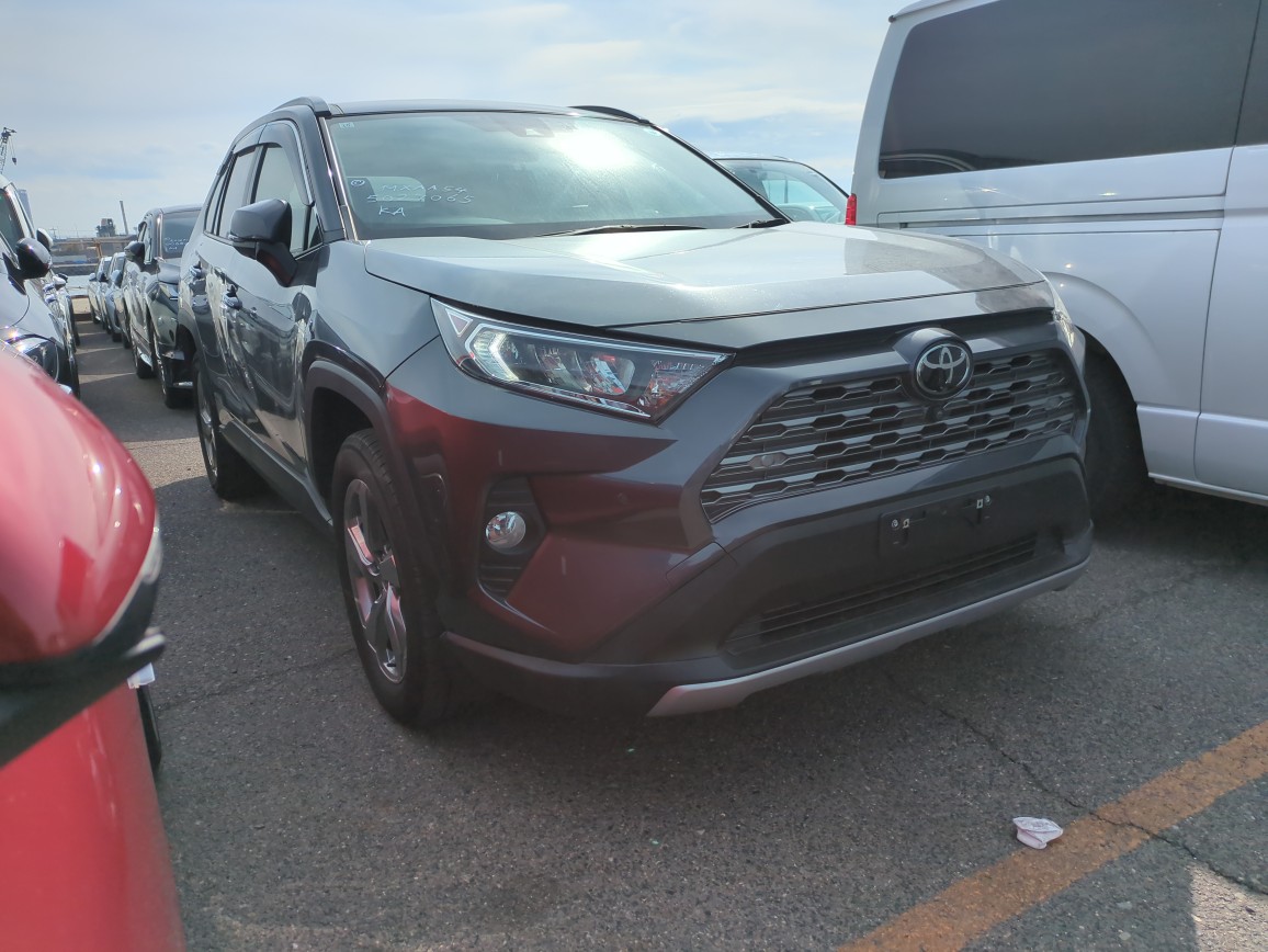 Toyota RAV4 2021