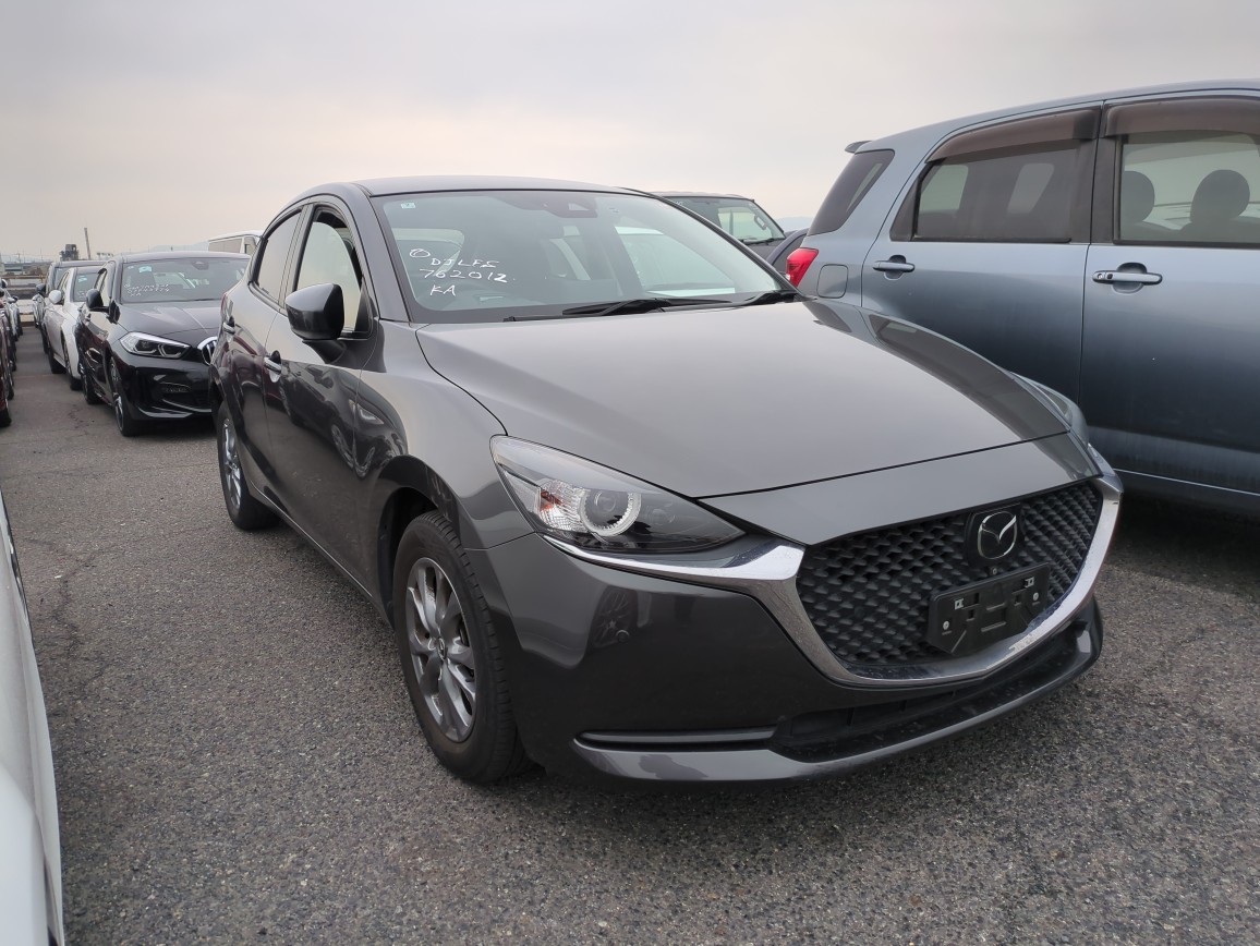 Mazda Mazda2 2022