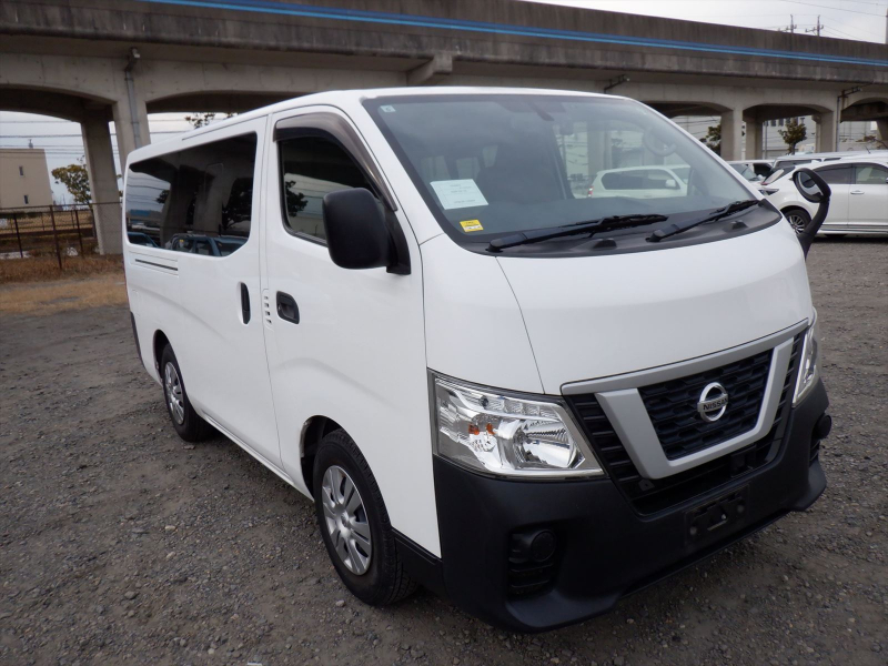Nissan NV350 2018