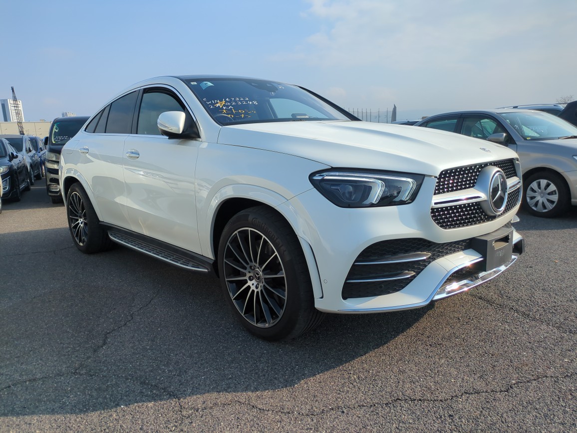 Mercedes Benz GLE-Class 2021