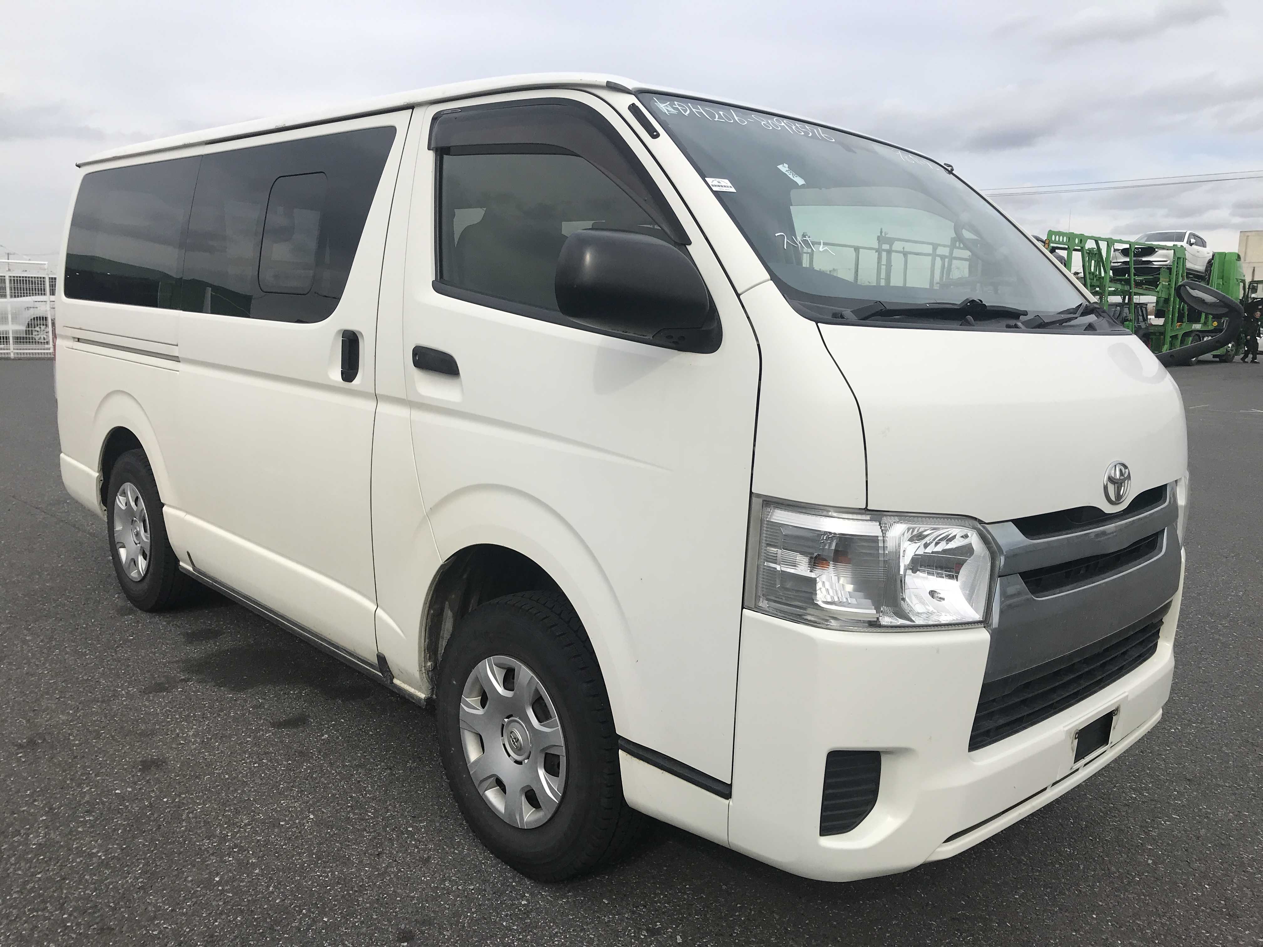 Toyota Regiusace Van 2016