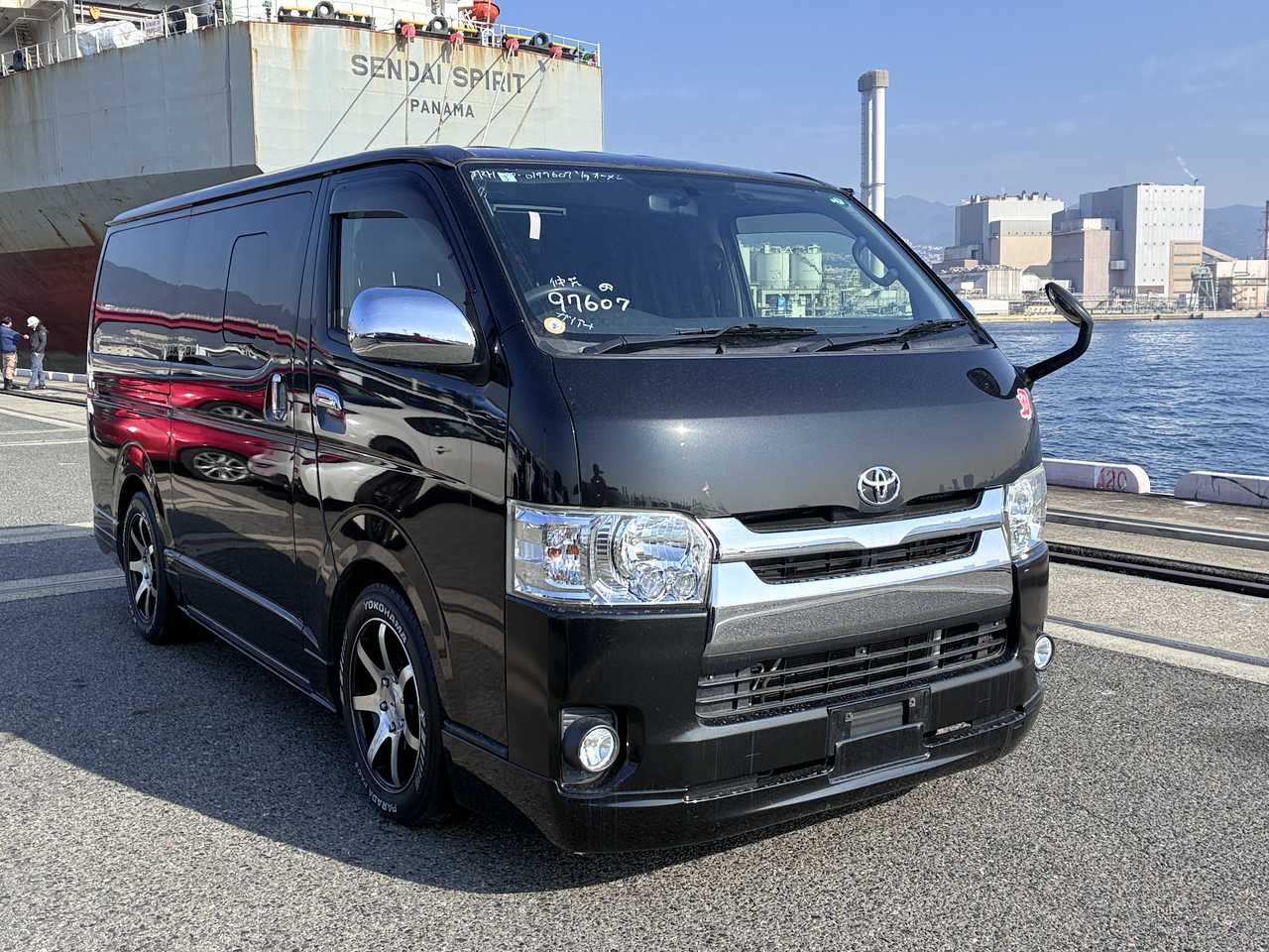 Toyota Hiace Van 2014