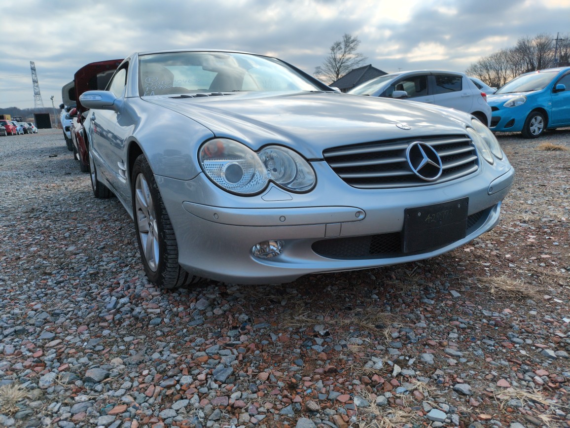 Mercedes Benz SL-Class 2005