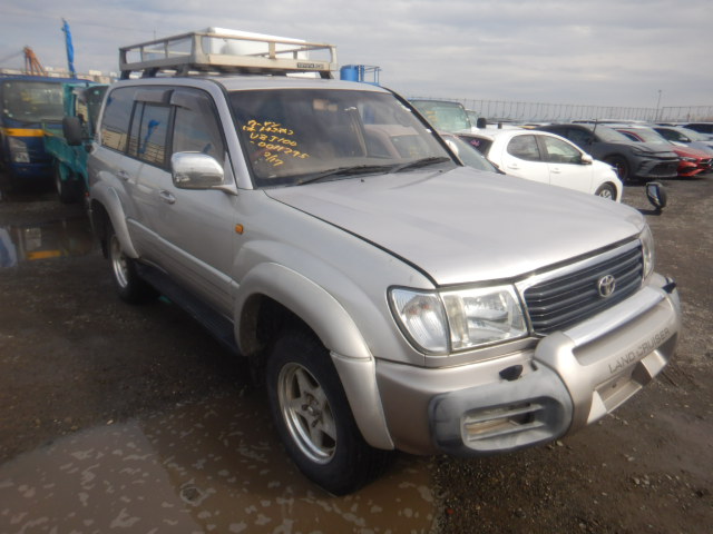 Toyota Land Cruiser 100 1998