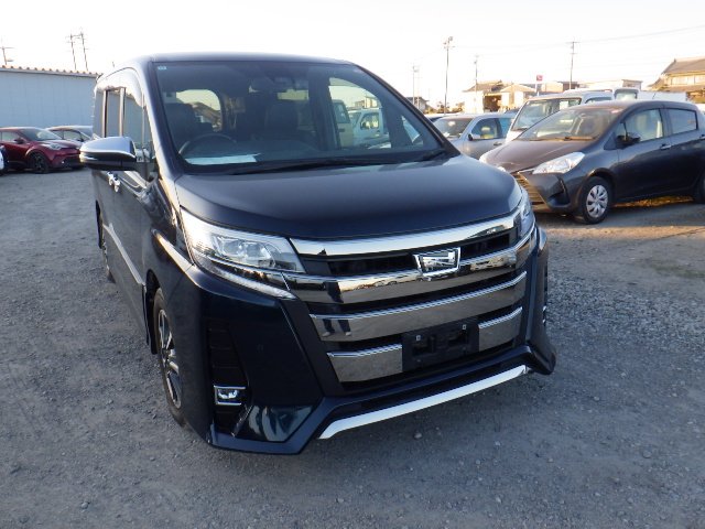 Toyota Noah 2020