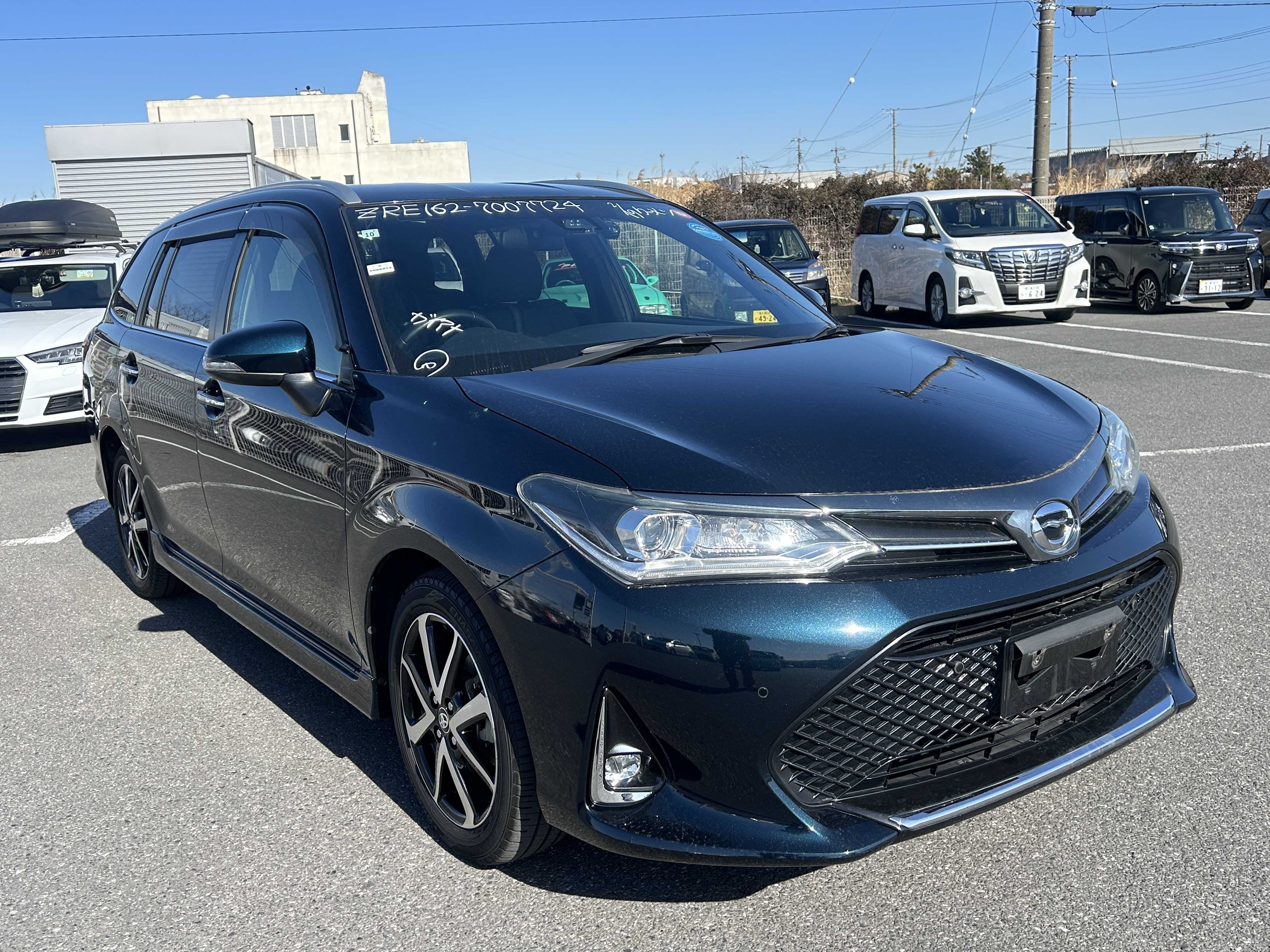 Toyota Corolla Fielder 2018