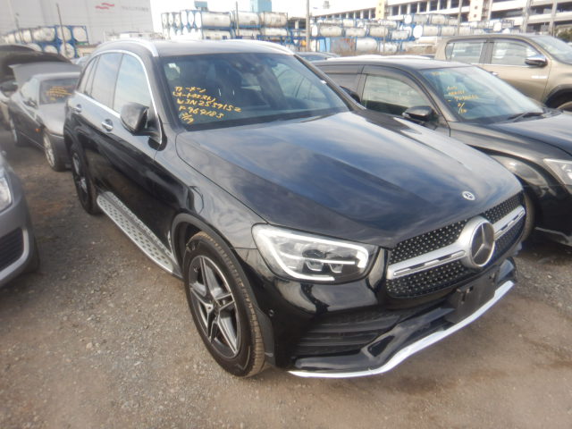 Mercedes Benz GLC-class 2021