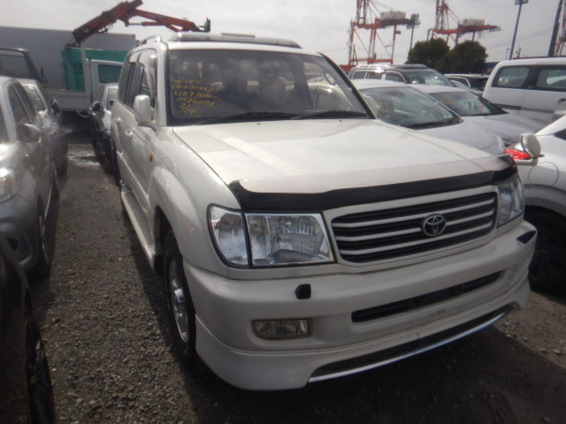 Toyota Land Cruiser 100 2001