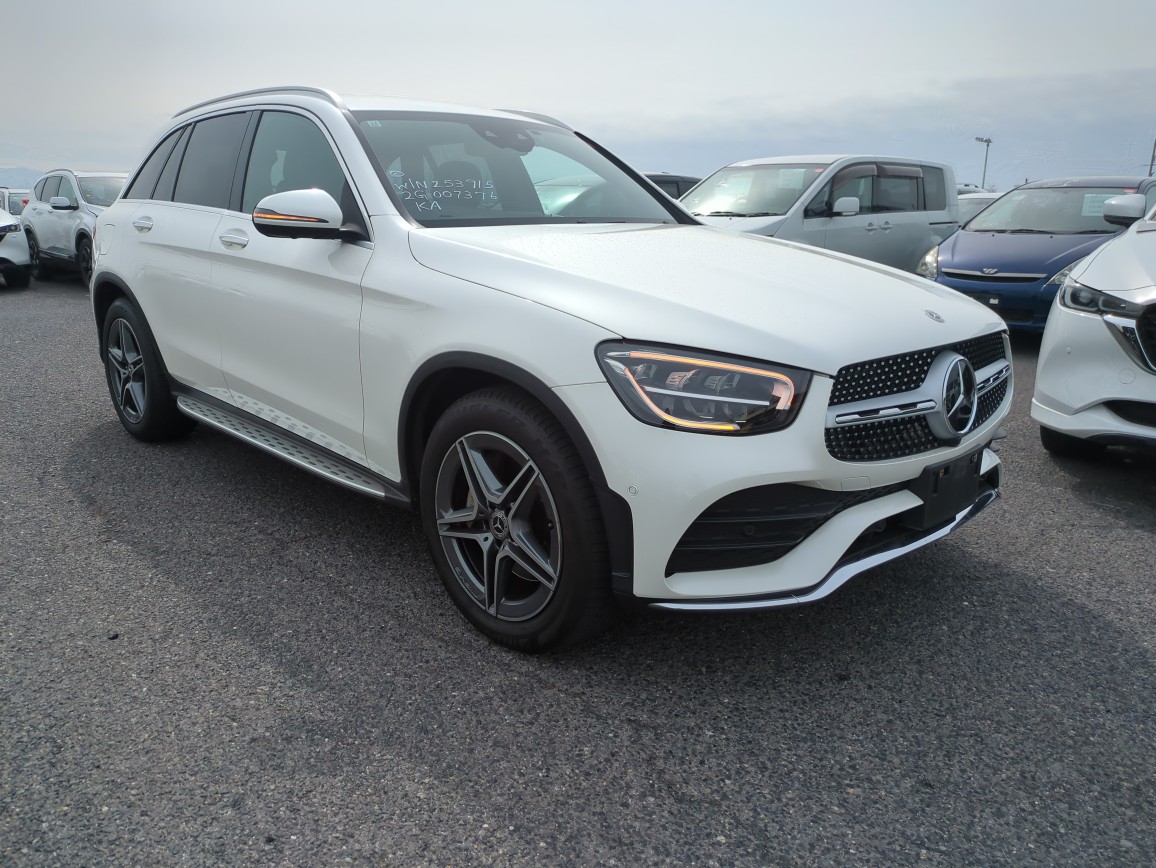 Mercedes Benz GLC-class 2021