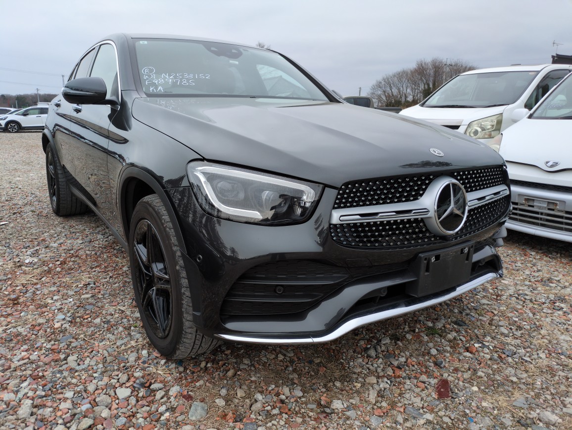 Mercedes Benz GLC-class 2021