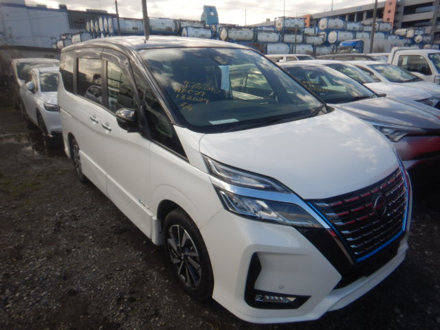 Nissan Serena 2022