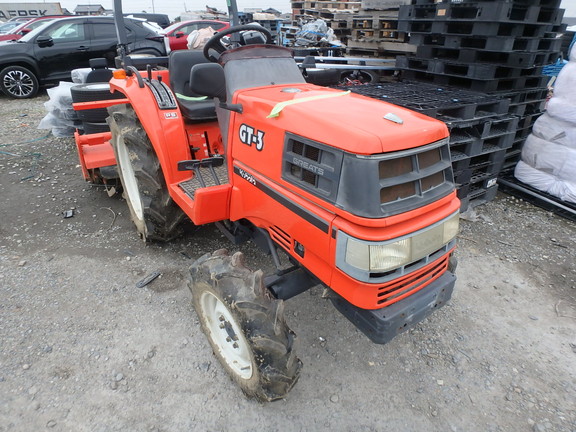 Kubota TRACTOR 