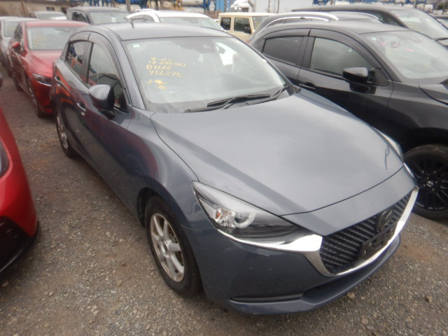 Mazda Mazda2 2022