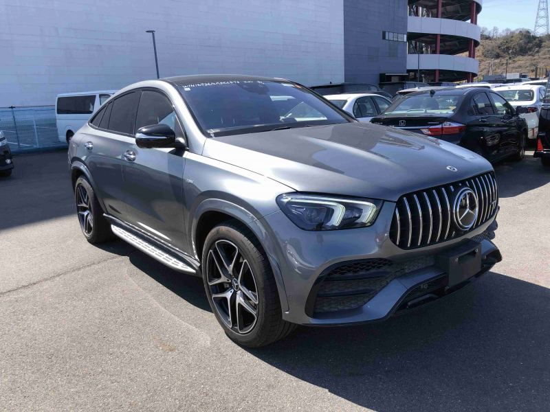 Mercedes Benz GLE-Class 2021