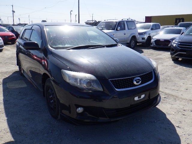 Toyota Corolla Fielder 2011