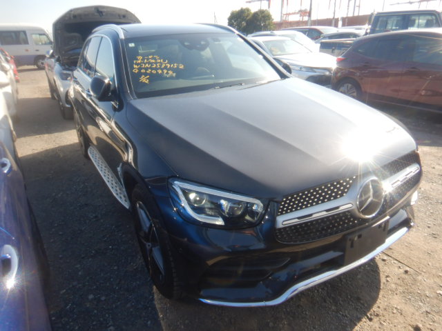 Mercedes Benz GLC-class 2022