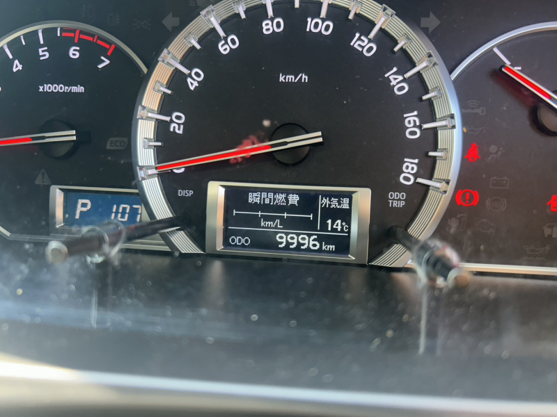 Toyota Hiace Wagon 2014