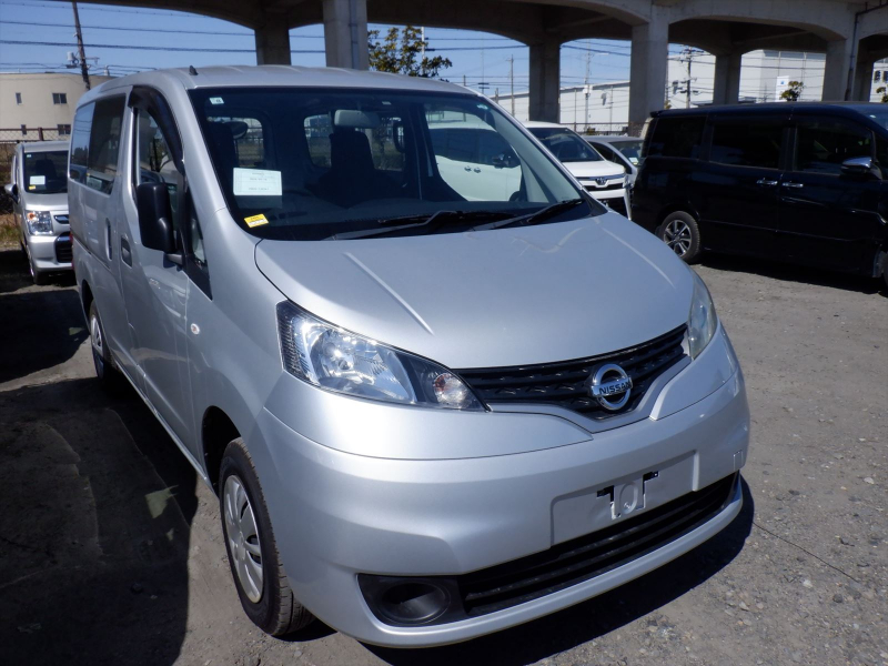 Nissan NV200 2019