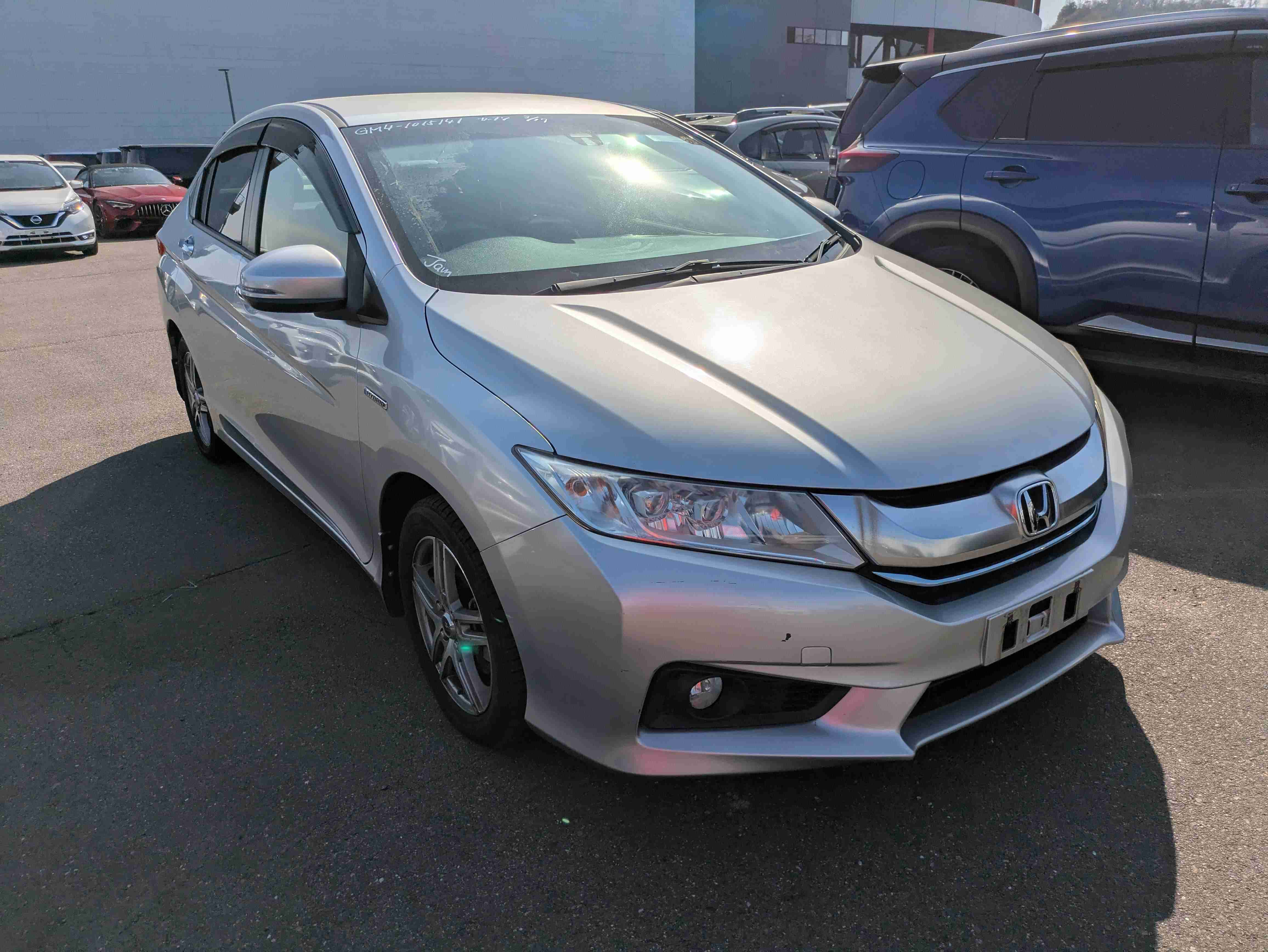 Honda Grace 2015