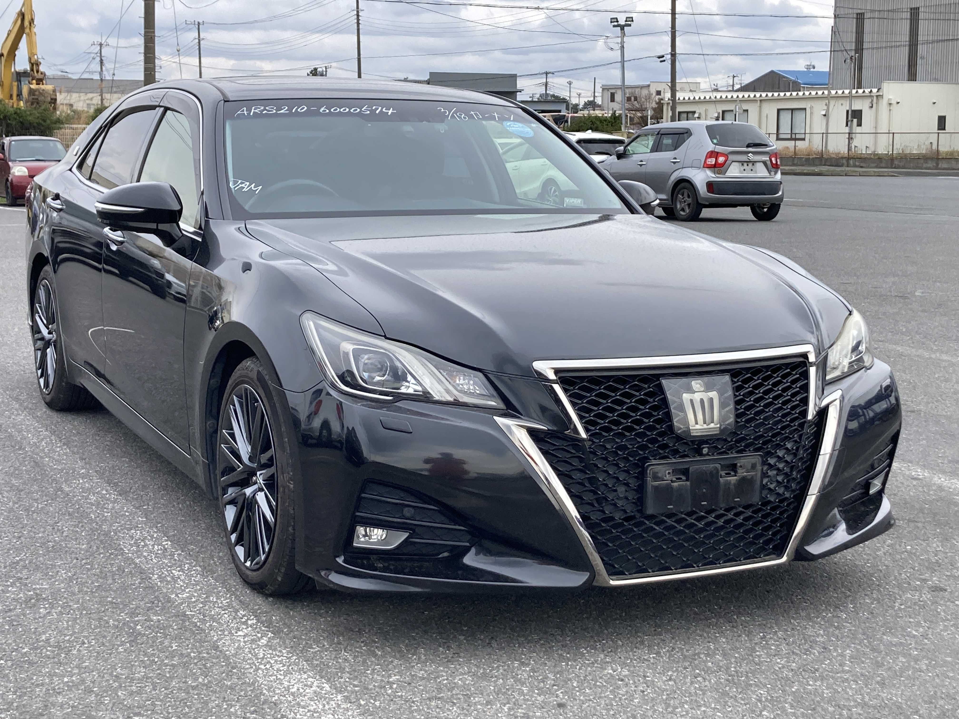 Toyota Crown 2015