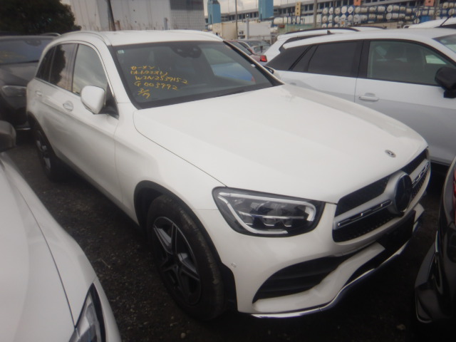 Mercedes Benz GLC-class 2021