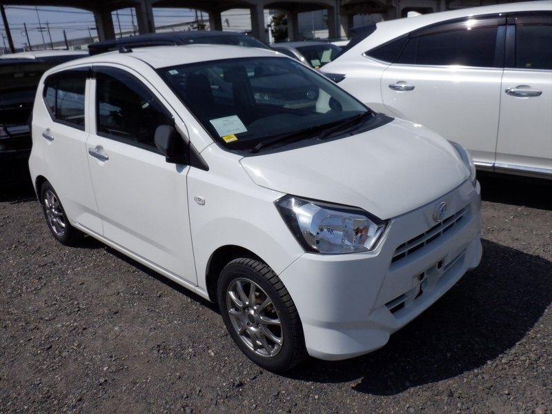 Daihatsu Mira e:S 2019