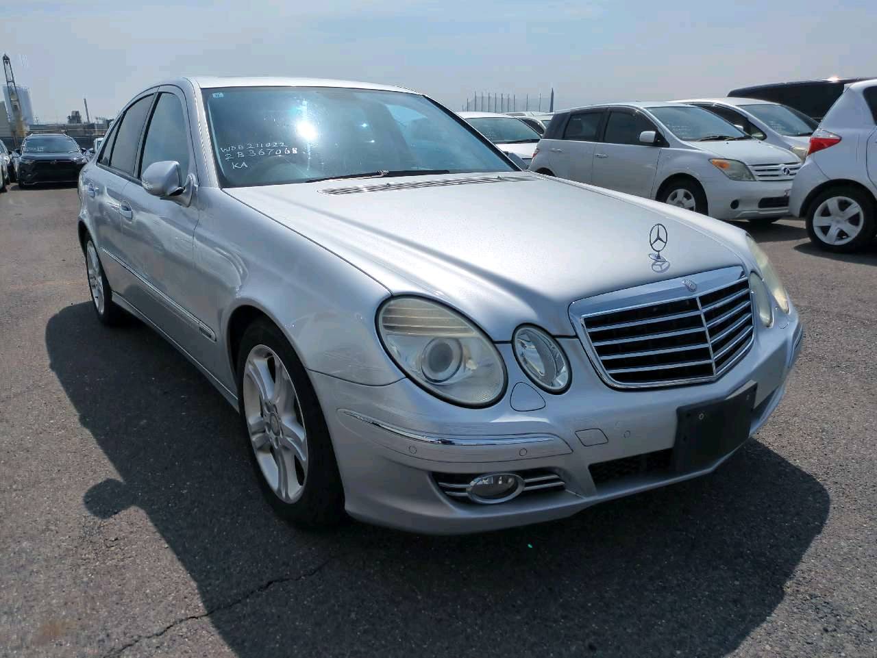 Mercedes Benz E-Class 2009