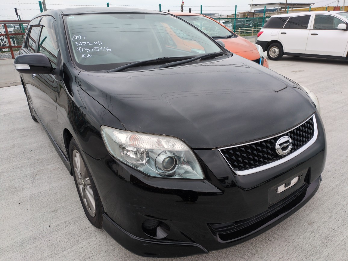 Toyota Corolla Fielder 2010