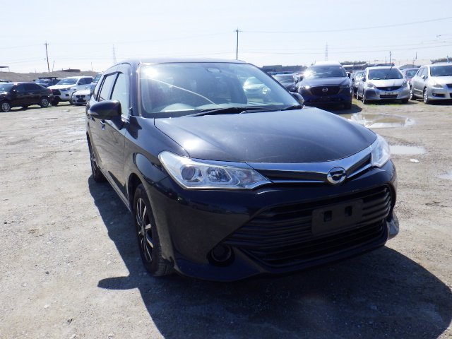 Toyota Corolla Fielder 2016