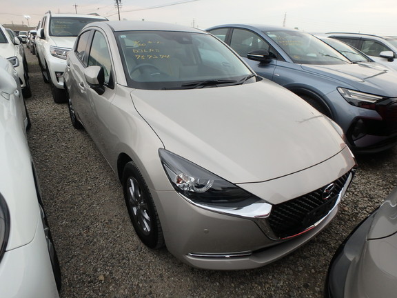 Mazda Mazda2 2021