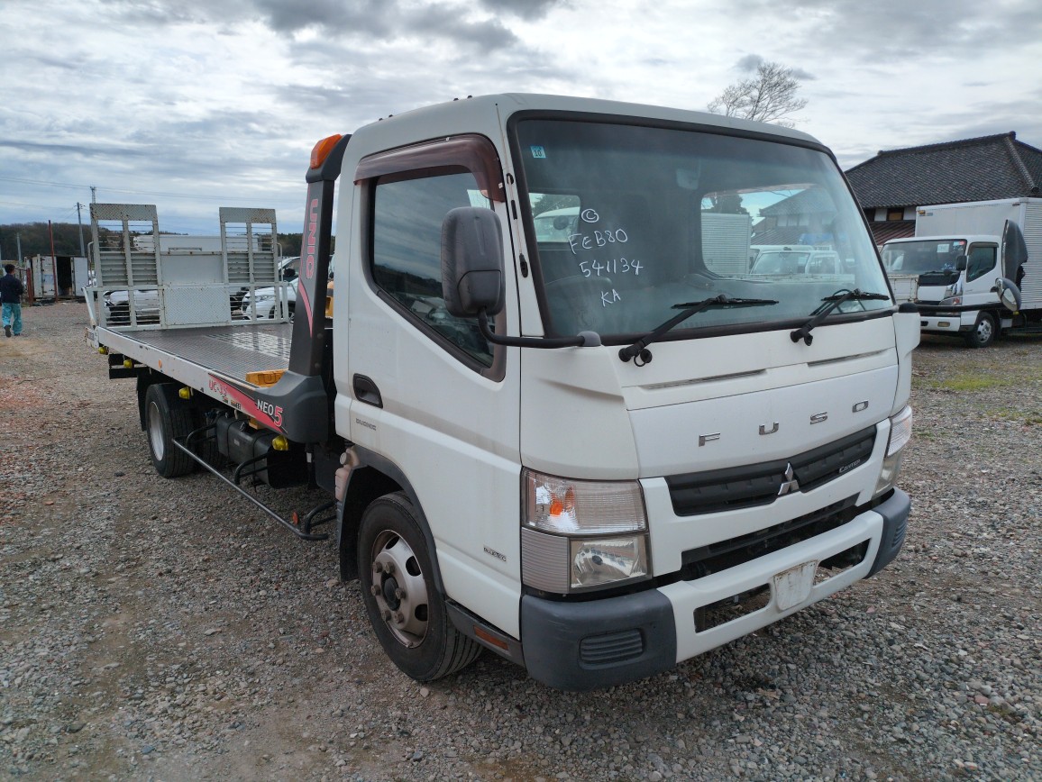 Mitsubishi Canter 2015