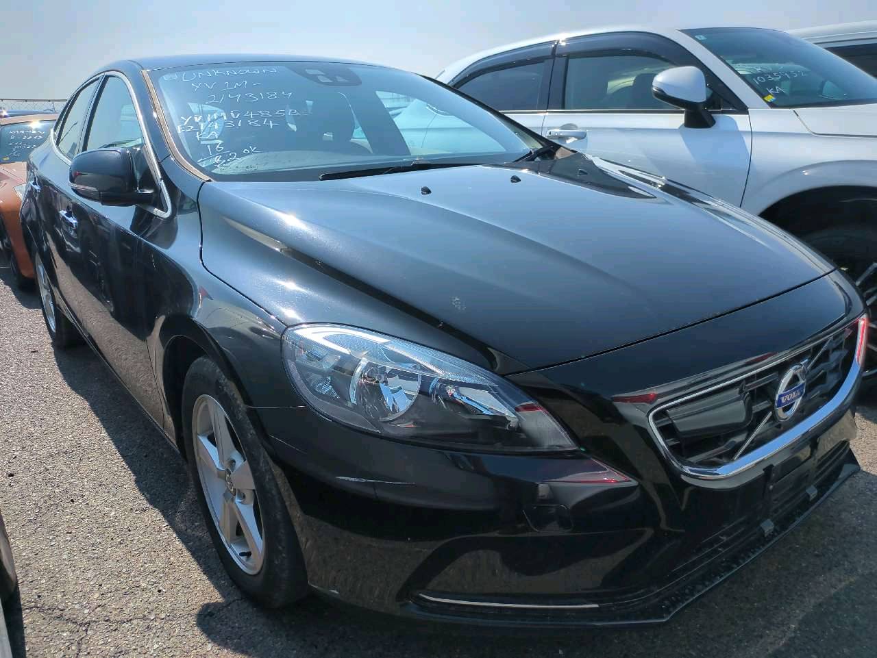 Volvo V40 2015
