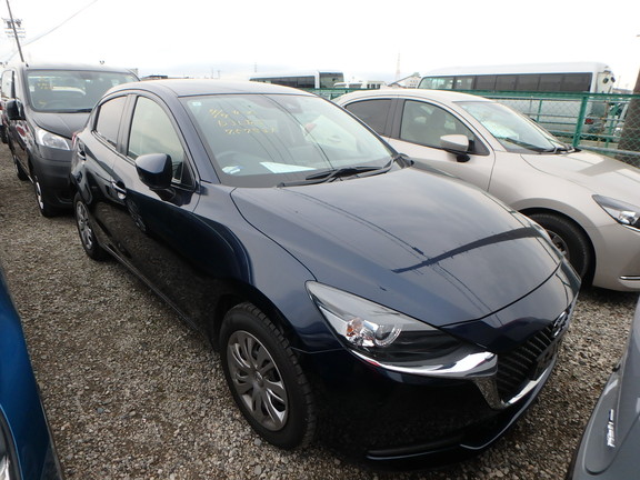Mazda Mazda2 2022