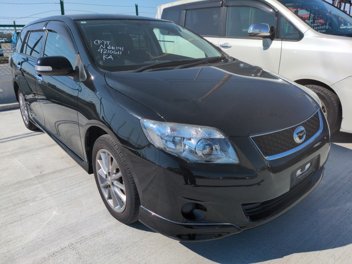 Toyota Corolla Fielder 2012