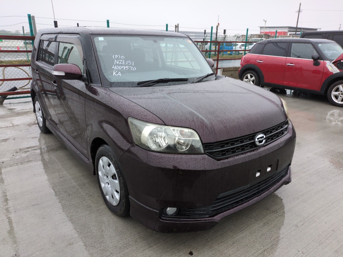 Toyota Corolla Rumion 2013